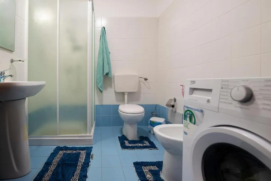 Avola Beach Appartment 0*,